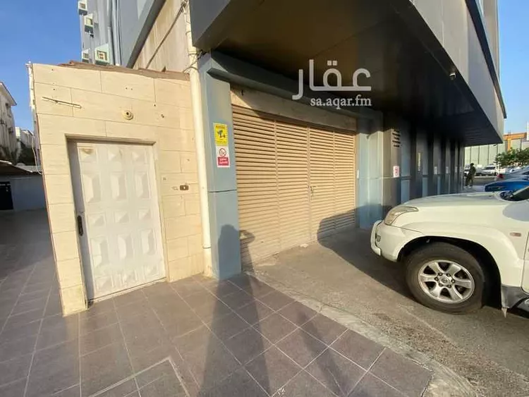 عمارة للبيع في شارع عبدالعزيز ابن ابراهيم, حي الصفاء, مدينة جدة, منطقة مكة المكرمة صورة 2