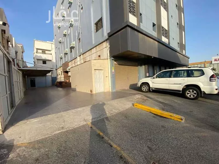 عمارة للبيع في شارع عبدالعزيز ابن ابراهيم, حي الصفاء, مدينة جدة, منطقة مكة المكرمة صورة 2
