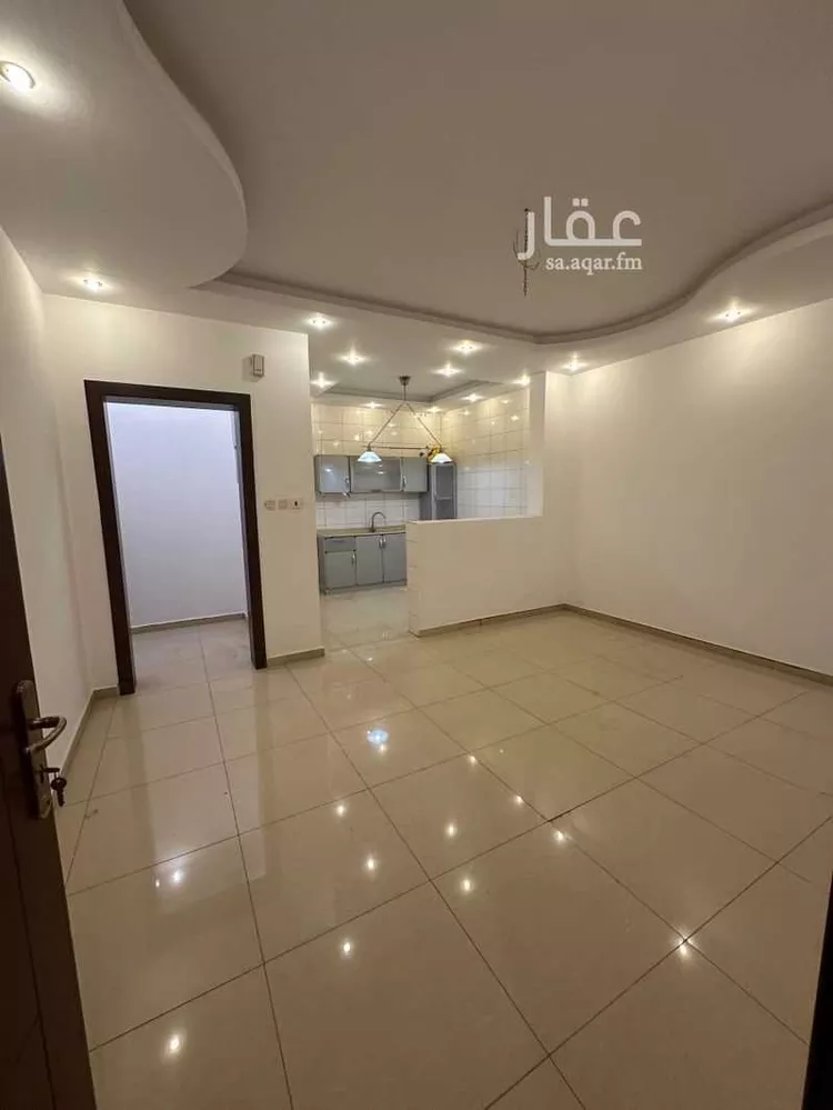 شقة للإيجار في شارع عتاب بن حنين المكي, حي مريخ, مدينة جدة, منطقة مكة المكرمة صورة 3