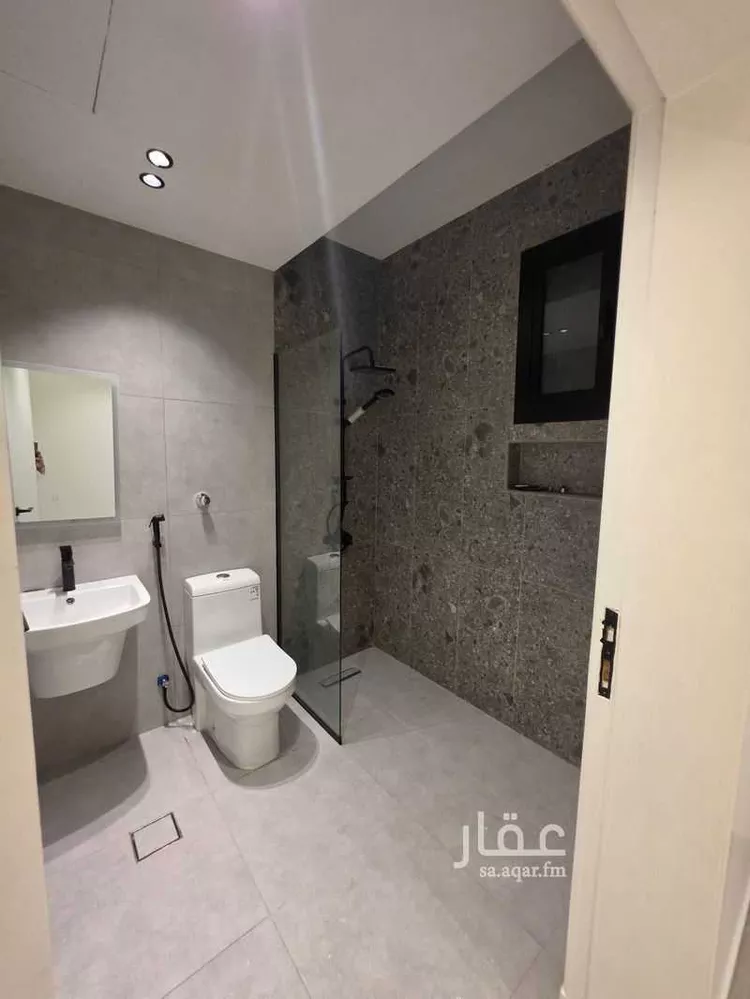 دور للإيجار في شارع اسد بن مالك, حي الصواري, مدينة جدة, منطقة مكة المكرمة 23