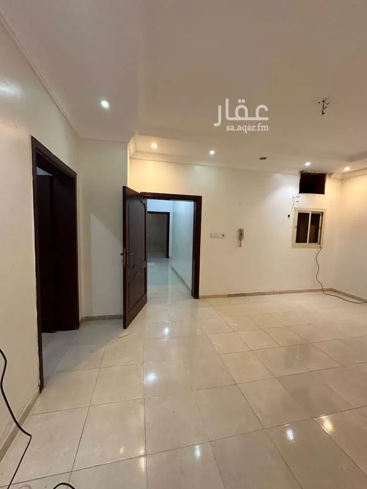 شقة للإيجار في شارع عثمان الرويني, حي الفلاح, مدينة جدة, منطقة مكة المكرمة صورة 3