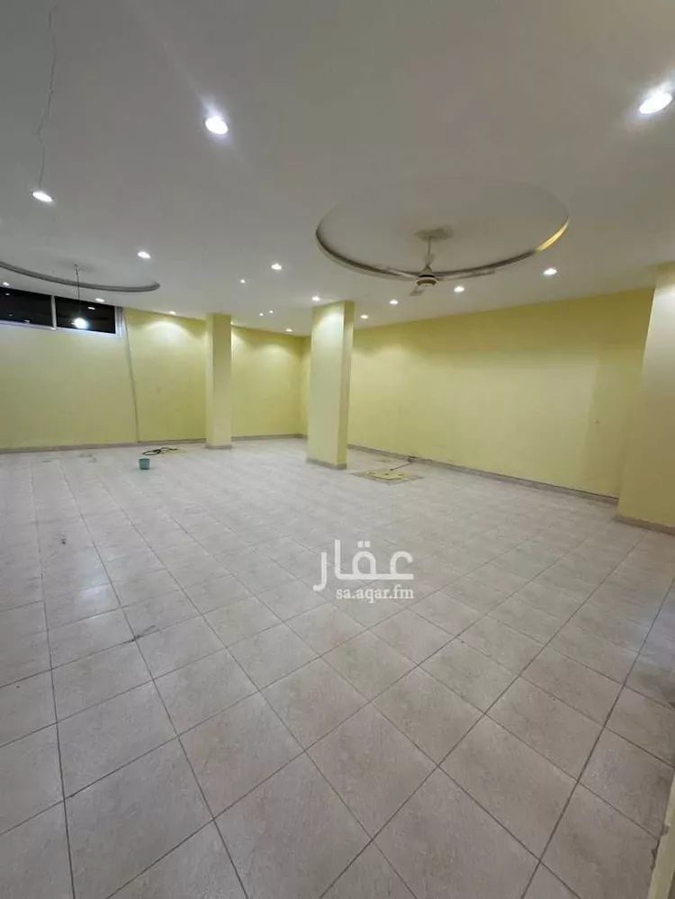 مستودع للإيجار في شارع فياضه, حي الرياض, مدينة جدة, منطقة مكة المكرمة