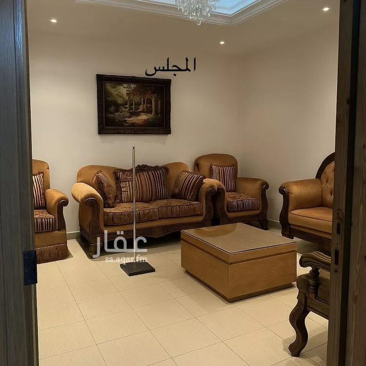فيلا للبيع في شارع صيدا, حي الفلاح, مدينة الرياض, منطقة الرياض صورة 2