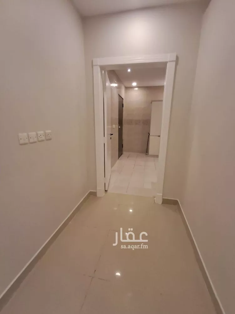 فيلا للإيجار في شارع الظفيري, حي ظهرة العودة شرق, مدينة امارة منطقة الرياض - الدرعيه, منطقة الرياض صورة 4