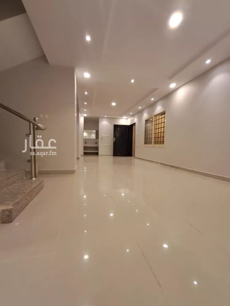 فيلا للإيجار في شارع الظفيري, حي ظهرة العودة شرق, مدينة امارة منطقة الرياض - الدرعيه, منطقة الرياض صورة 2