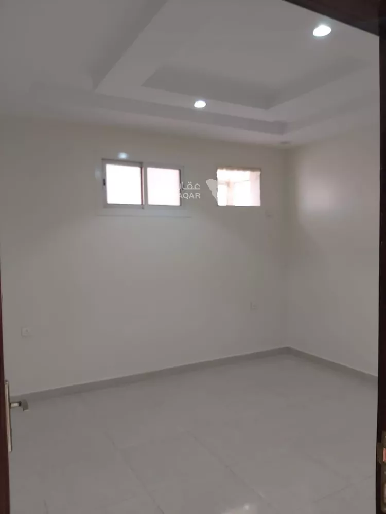 شقة للإيجار في شارع الملك الصالح ايوب ابن الكامل, حي الرانوناء, مدينة المدينة المنورة, منطقة المدينة المنورة 5