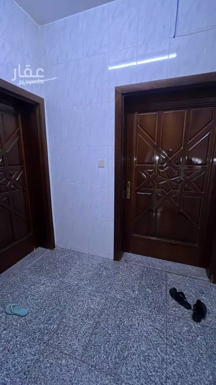 عمارة للبيع في شارع رافع ابن سنان الانصاري, حي الدفاع, مدينة المدينة المنورة, منطقة المدينة المنورة صورة 4