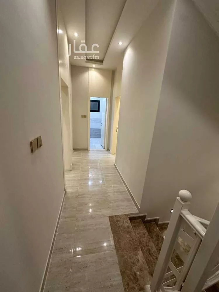 فيلا للبيع في شارع عمر بن مسعود, حي الراكة الجنوبية, مدينة الخبر, المنطقة الشرقية صورة 5