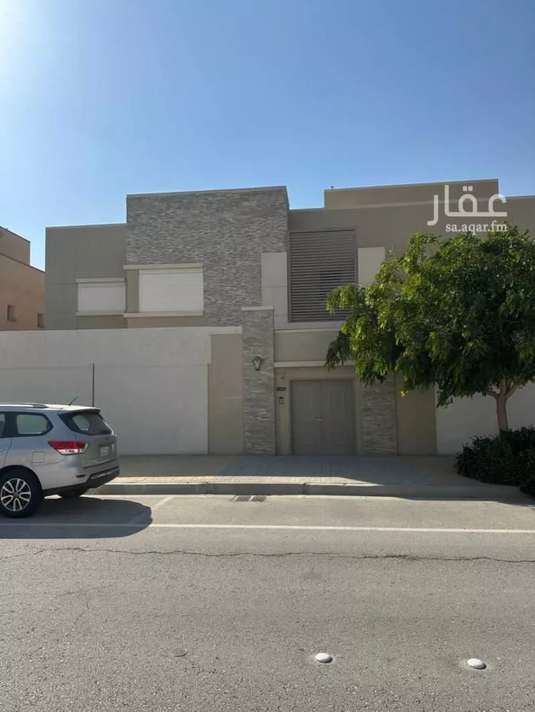 فيلا للإيجار في شارع شارع سدير, حي الظهران, مدينة الظهران, المنطقة الشرقية