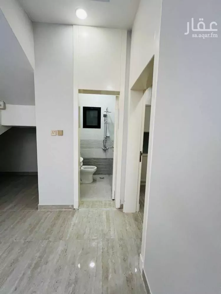 فيلا للبيع في شارع غرناطة, حي الراكة الجنوبية, مدينة الخبر, المنطقة الشرقية صورة 2