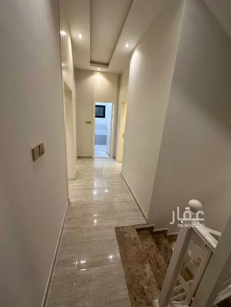 فيلا للبيع في شارع غرناطة, حي الراكة الجنوبية, مدينة الخبر, المنطقة الشرقية صورة 5