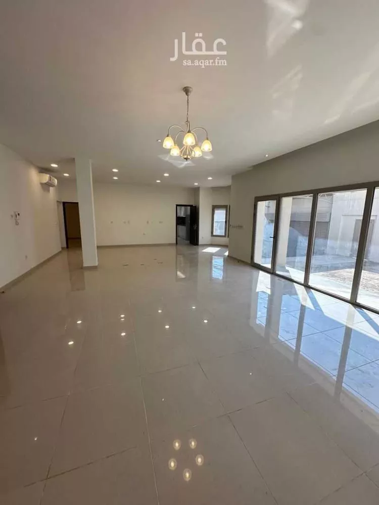 فيلا للإيجار في شارع شارع سدير, حي الظهران, مدينة الظهران, المنطقة الشرقية صورة 4