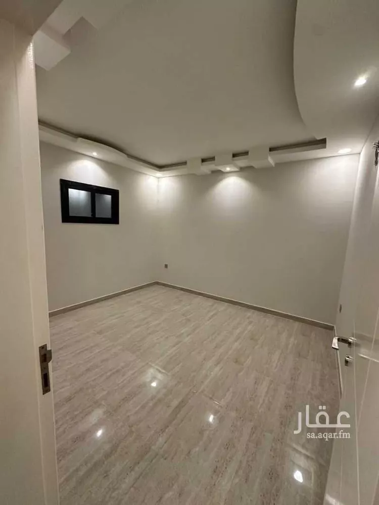 فيلا للبيع في شارع غرناطة, حي الراكة الجنوبية, مدينة الخبر, المنطقة الشرقية 8