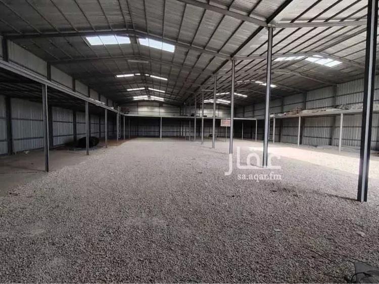 مستودع للإيجار في صلاصل ، بقيق