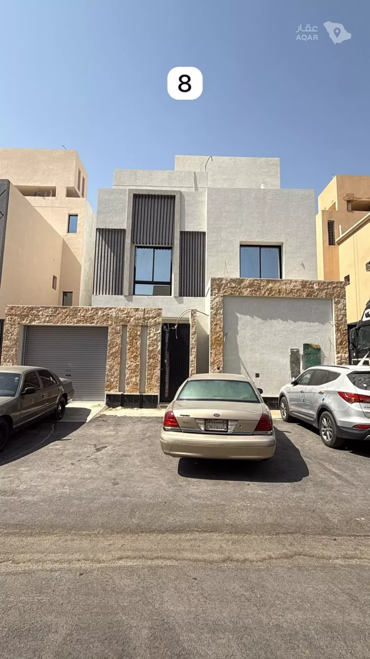 Floor for Sale in Riyadh Al Aziziyah 5