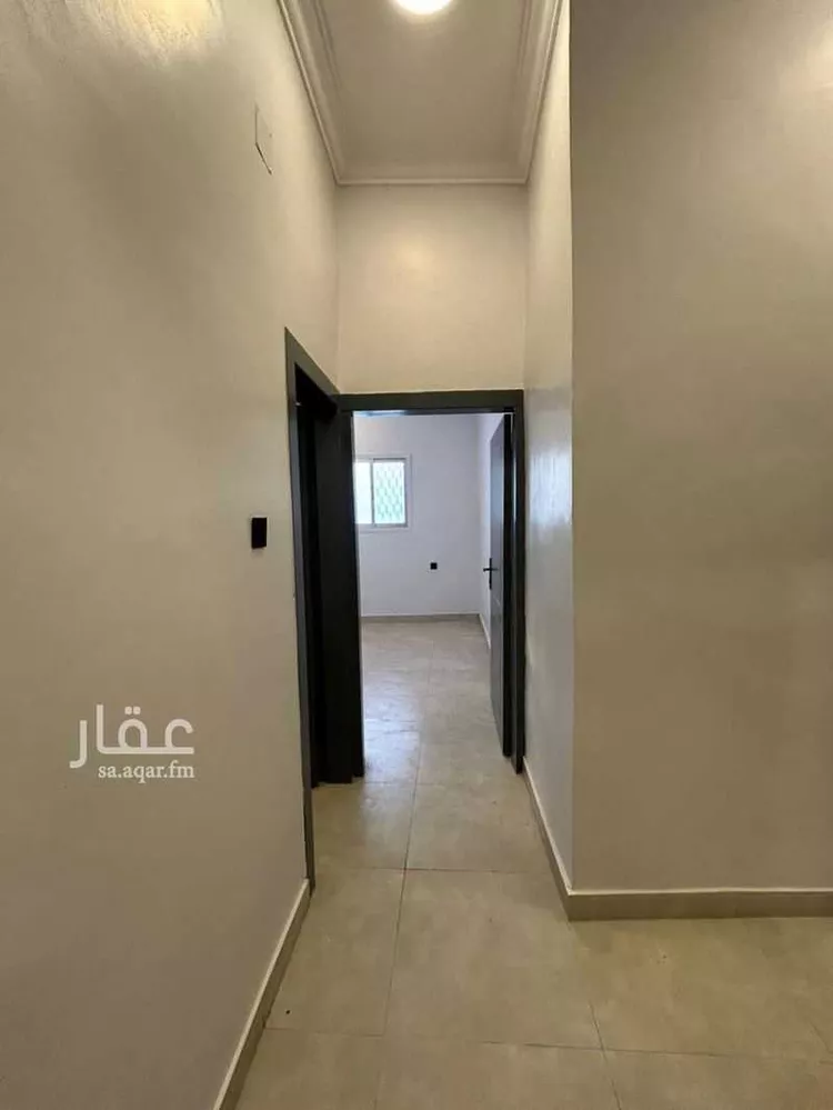 عمارة للإيجار في شارع عين الثغرة, حي أم الحمام الشرقي, مدينة الرياض, منطقة الرياض صورة 2