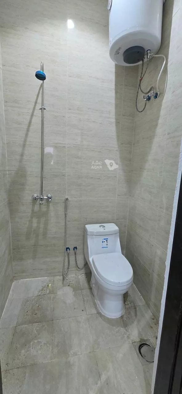 عمارة للبيع في شارع ثابت بن حزم, حي أم الحمام الشرقي, مدينة الرياض, منطقة الرياض 14