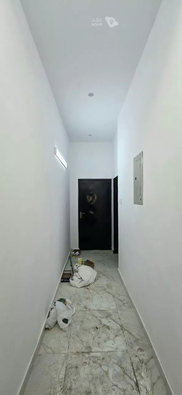 عمارة للبيع في شارع ثابت بن حزم, حي أم الحمام الشرقي, مدينة الرياض, منطقة الرياض 2