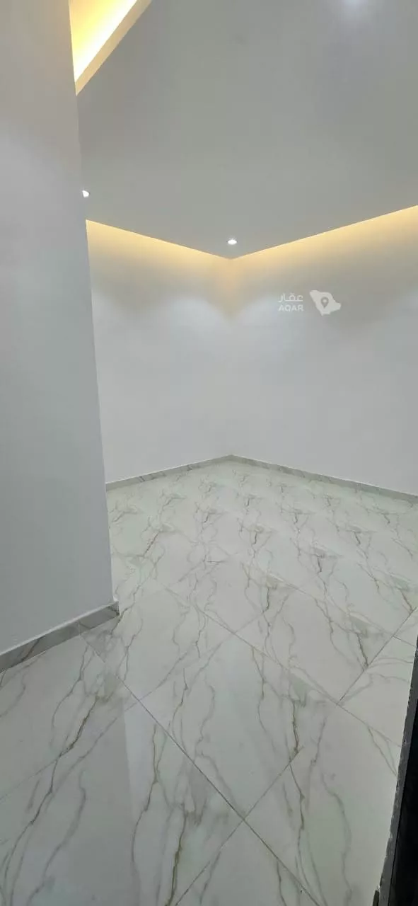 عمارة للبيع في شارع ثابت بن حزم, حي أم الحمام الشرقي, مدينة الرياض, منطقة الرياض 11