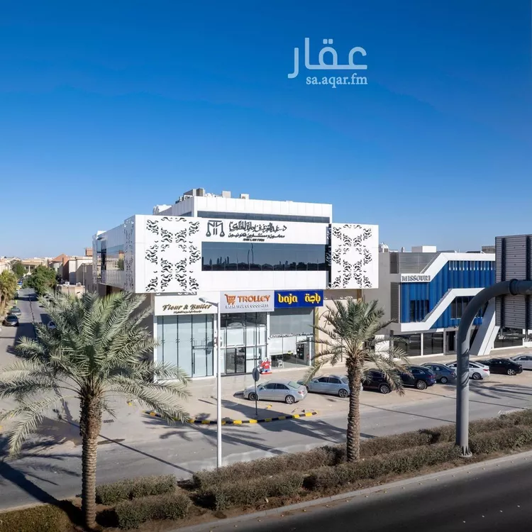 محل للإيجار في شارع ابي بكر الصديق الفرعي, حي الملك سلمان, مدينة الرياض, منطقة الرياض