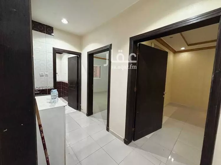Floor for Rent in Riyadh Al Aziziyah صورة 5