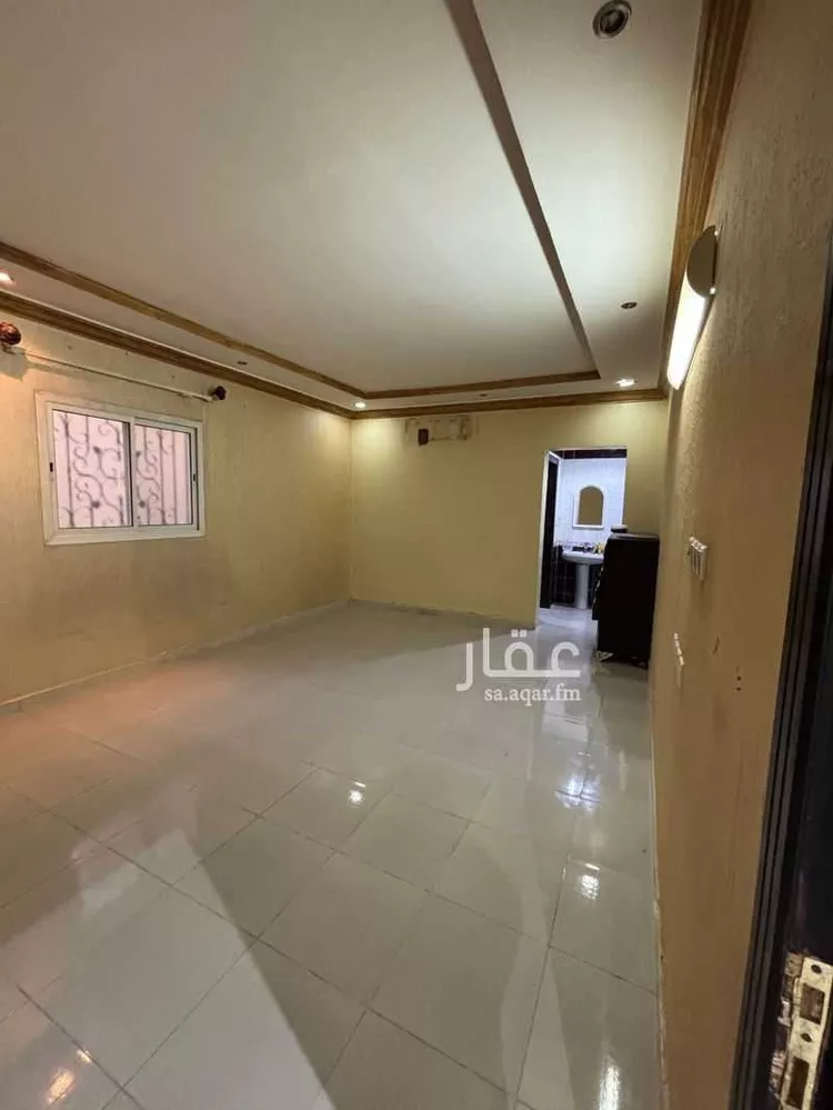 دور للإيجار في شارع السبهاء ، حي العزيزية ، الرياض ، منطقة الرياض صورة 4