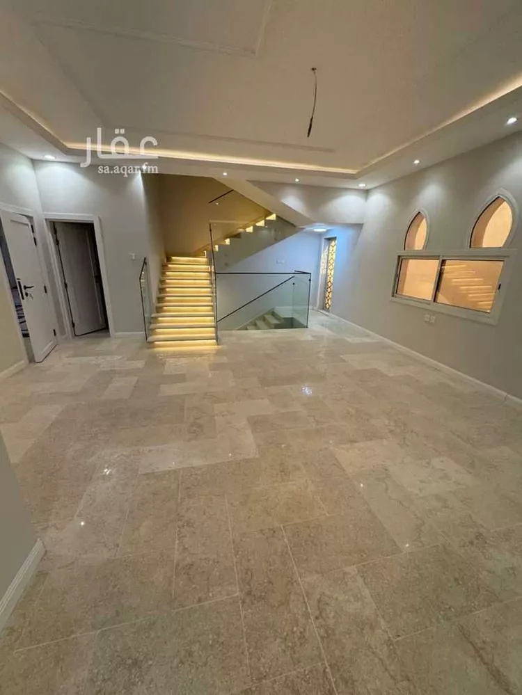 فيلا للإيجار في شارع عبدالعزيز الخويطر, حي القيروان, مدينة الرياض, منطقة الرياض