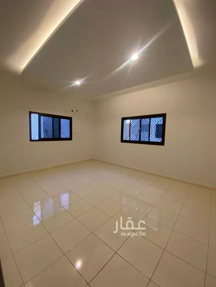 فيلا للبيع في شارع أبي بكر بن عبدالودود, حي المصيف, مدينة الرياض, منطقة الرياض صورة 2