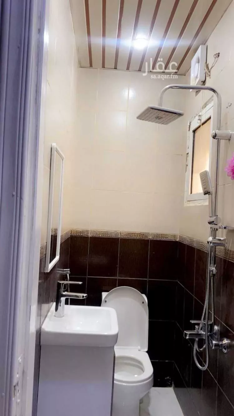 فيلا للإيجار في شارع المستنجدي, حي اليرموك, مدينة الرياض, منطقة الرياض صورة 4