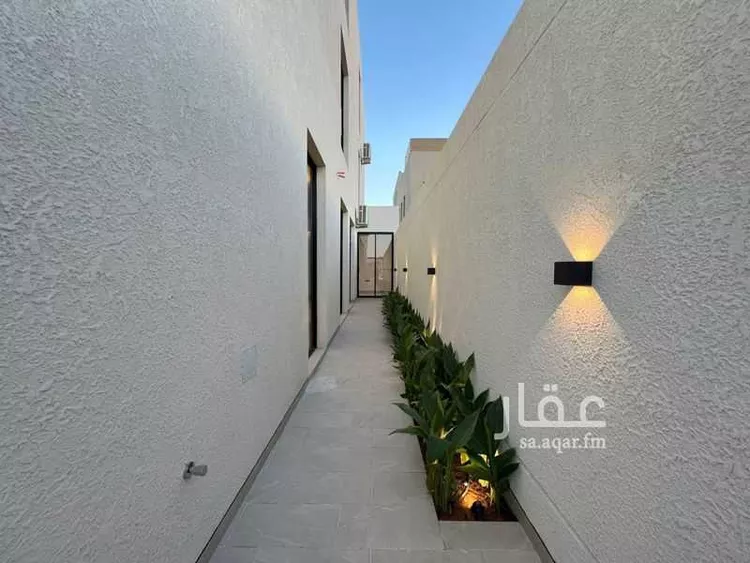 دور للبيع في شارع أحمد بن مخلد, حي العارض, مدينة الرياض, منطقة الرياض صورة 2