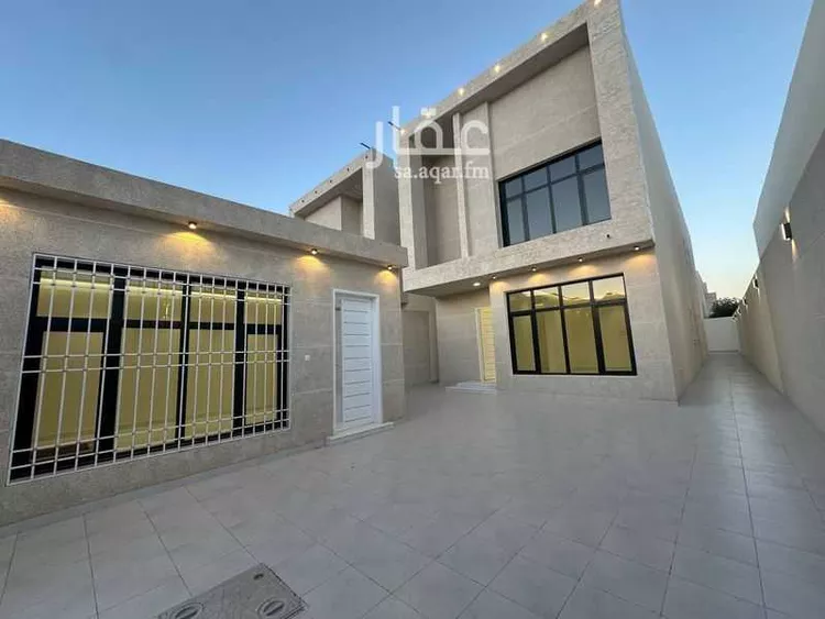 فيلا للبيع في شارع جعفر ابن ابي الحكم, حي الشفاء, مدينة حائل, منطقة حائل صورة 2