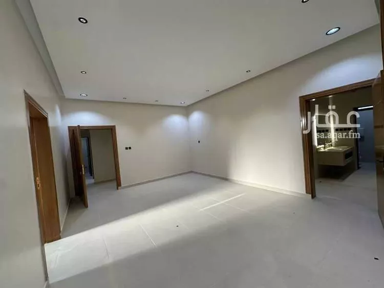 دور للبيع في شارع عامر بن اميه, حي المدائن, مدينة حائل, منطقة حائل صورة 2