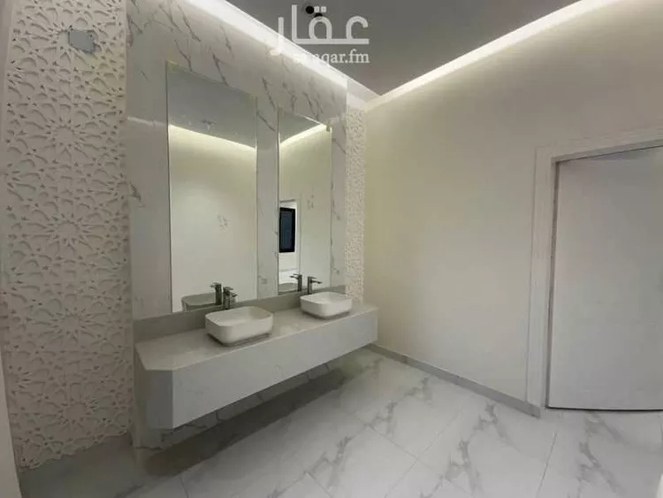 فيلا للبيع في شارع جعفر ابن ابي الحكم, حي الشفاء, مدينة حائل, منطقة حائل صورة 4