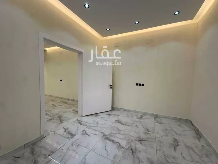 فيلا للبيع في شارع عبد الوهاب عرب, حي قرية النيصية, مدينة حائل, منطقة حائل صورة 4