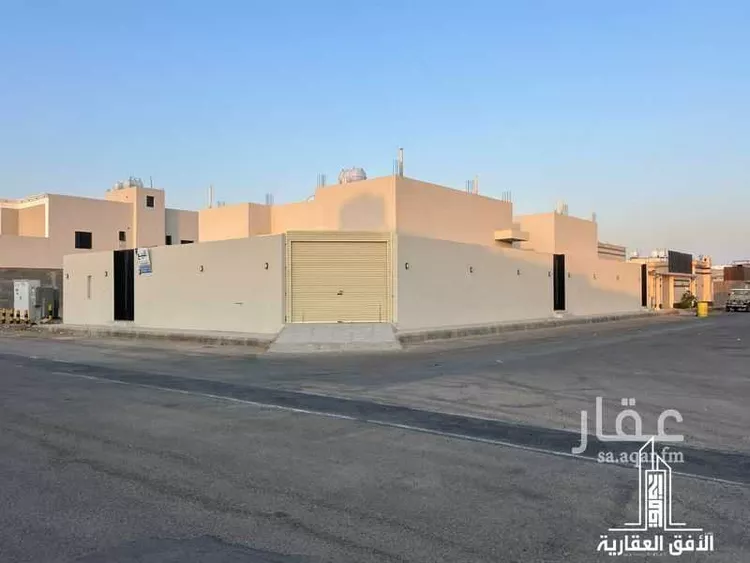 دور للبيع في شارع حثيلة بن عامر, حي المدائن, مدينة حائل, منطقة حائل