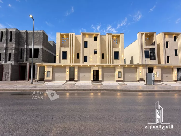 شقة للبيع في شارع عبد الله الحرازي, حي قرية النيصية, مدينة حائل, منطقة حائل