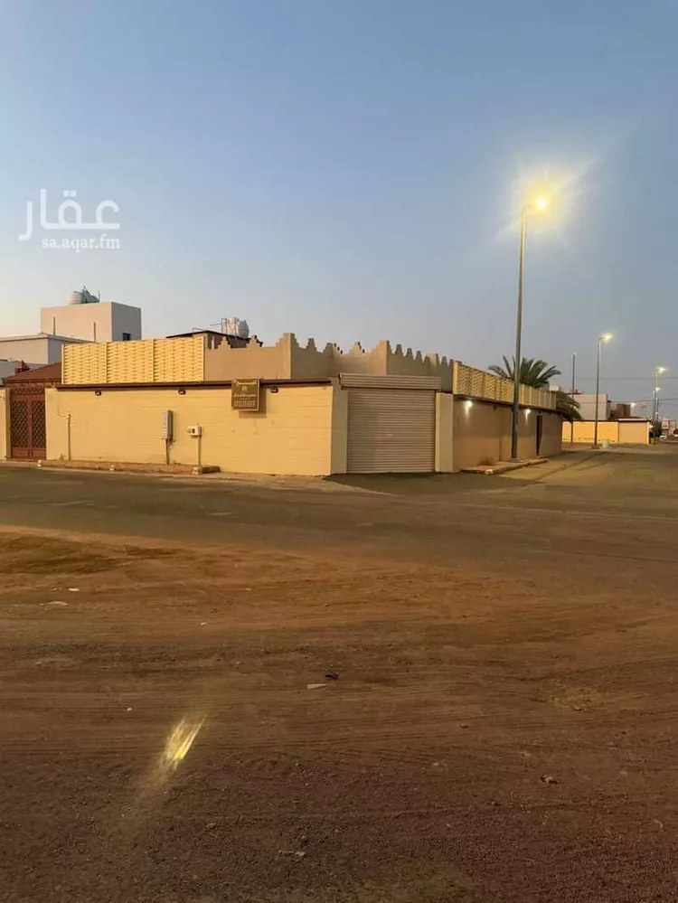 Floor for Sale in Hail An Naqrah
