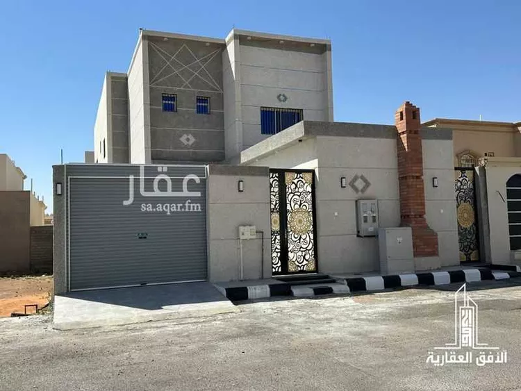 فيلا للبيع في شارع عبدالملك ابن درباس, حي الوادي, مدينة حائل, منطقة حائل
