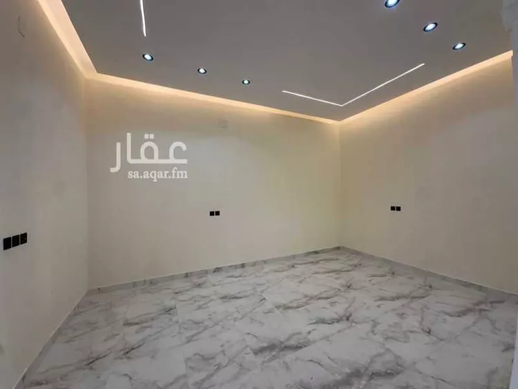 فيلا للبيع في شارع عبد الوهاب عرب, حي قرية النيصية, مدينة حائل, منطقة حائل صورة 2
