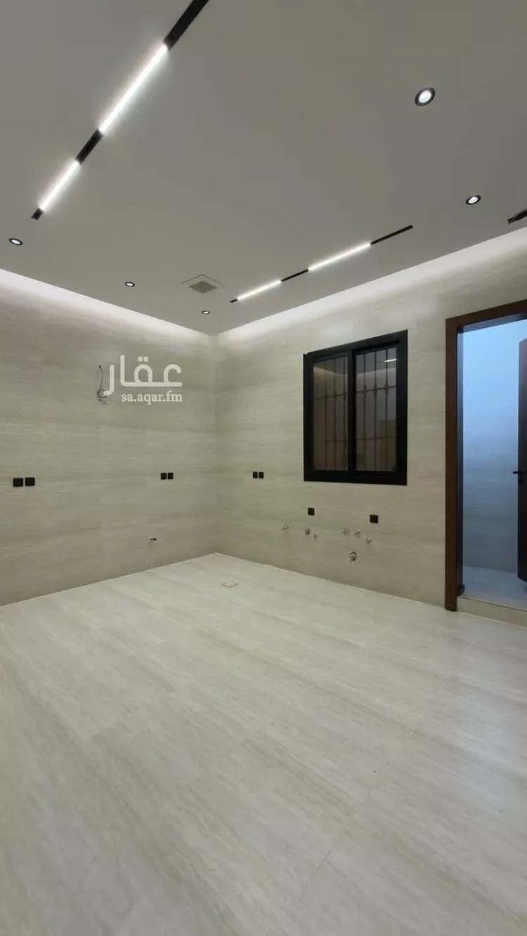 شقة للبيع في شارع عبدالرحمن ابن عفان, حي الدفاع, مدينة المدينة المنورة, منطقة المدينة المنورة 8