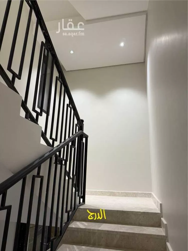 دور للبيع في شارع 4843352, حي الجنادرية, مدينة الرياض, منطقة الرياض صورة 3