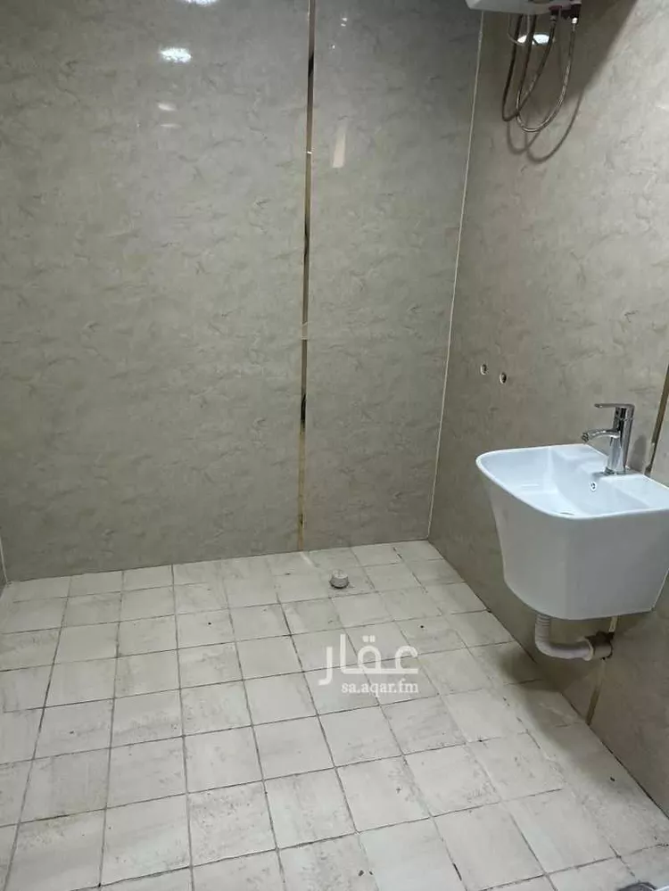 فيلا للإيجار في حي الضباب, مدينة الدمام, المنطقة الشرقية صورة 4