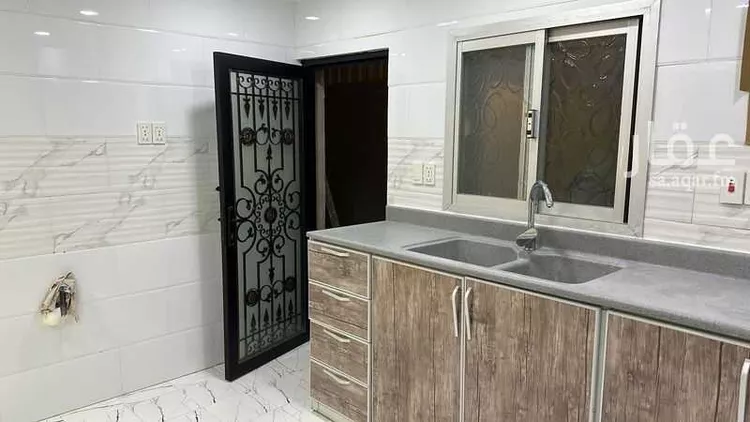 شقة للإيجار في شارع ابو عبد الله الاسلمي, حي الناصرية, مدينة الدمام, المنطقة الشرقية صورة 3