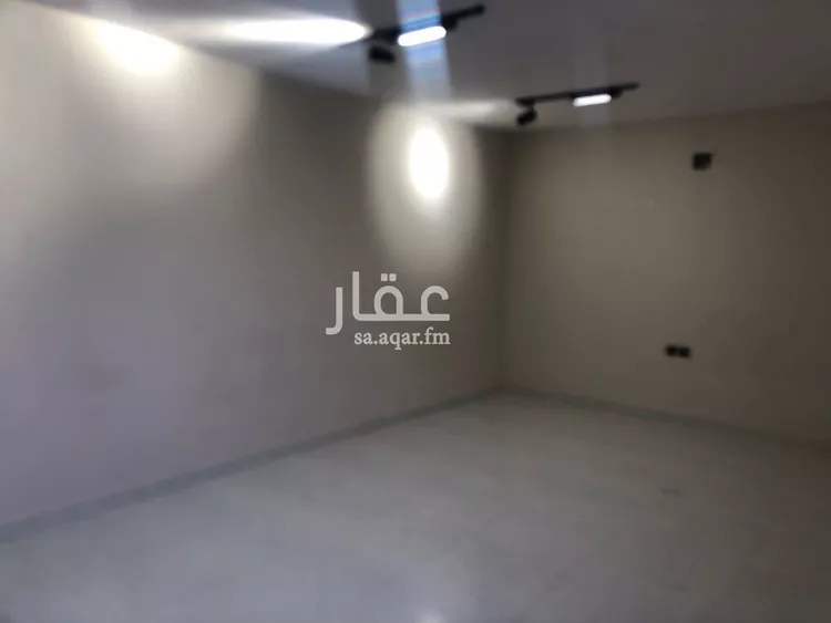 استراحة للإيجار في شارع عبدالملك بن عمر بن عبدالعزيز, حي الرمال, مدينة الرياض, منطقة الرياض