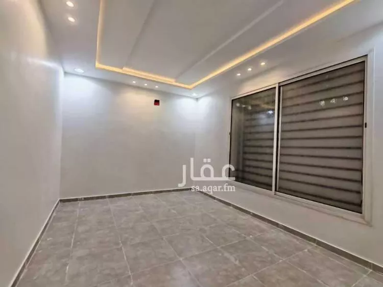 فيلا للبيع في شارع خرزة, حي الرمال, مدينة الرياض, منطقة الرياض صورة 2