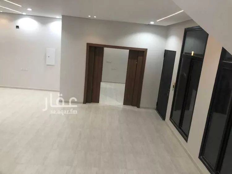 فيلا للبيع في شارع أحمد بشناق, حي الرمال, مدينة الرياض, منطقة الرياض 11