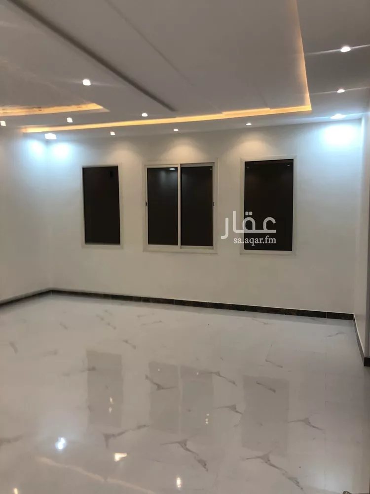 فيلا للإيجار في شارع ابي رفاعه العدوي, حي الرمال, مدينة الرياض, منطقة الرياض صورة 2