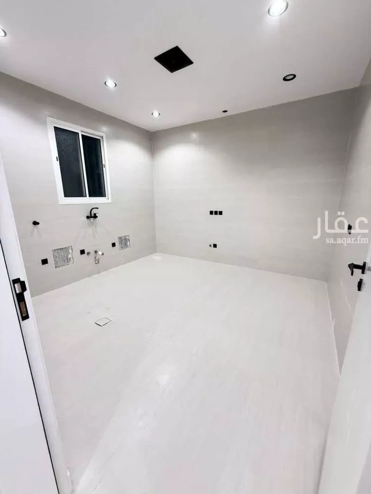 شقة للإيجار في شارع 6269990, حي الجامعة, مدينة المزاحمية, منطقة الرياض صورة 5