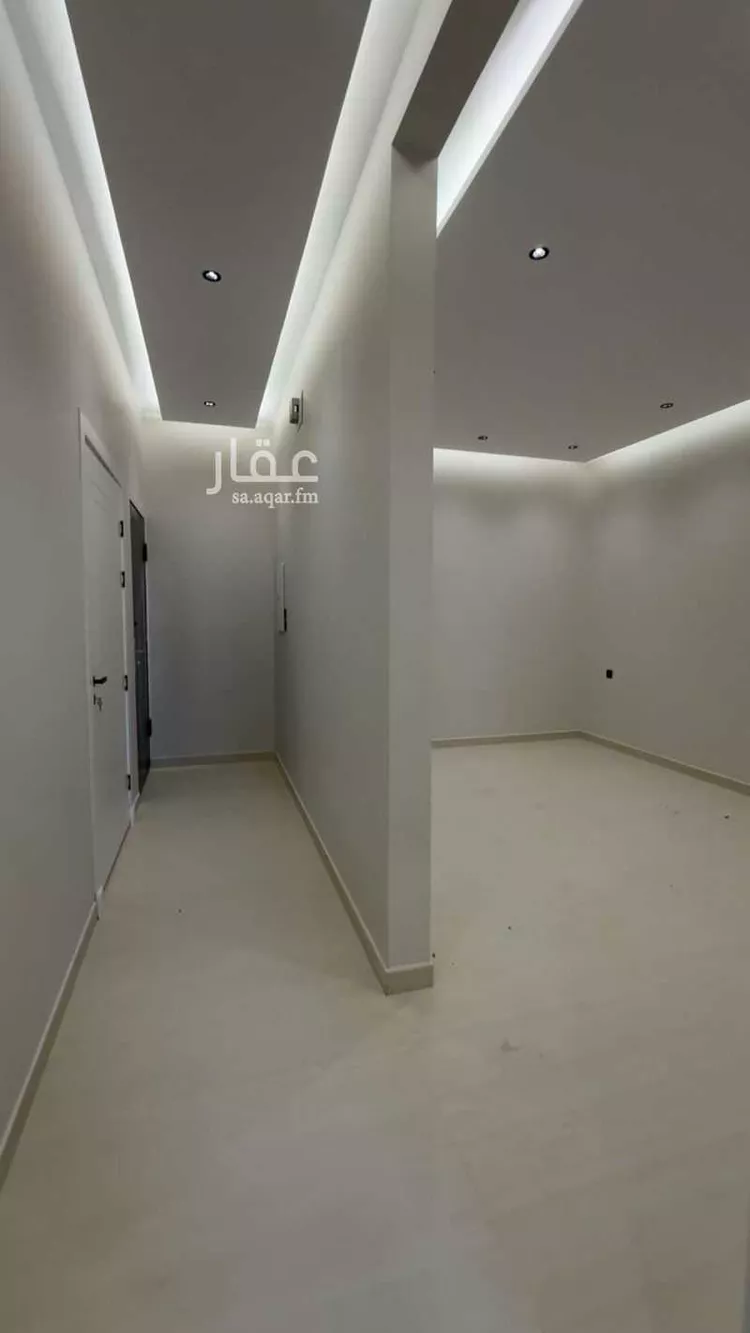 شقة للإيجار في شارع 6269990, حي الجامعة, مدينة المزاحمية, منطقة الرياض صورة 2