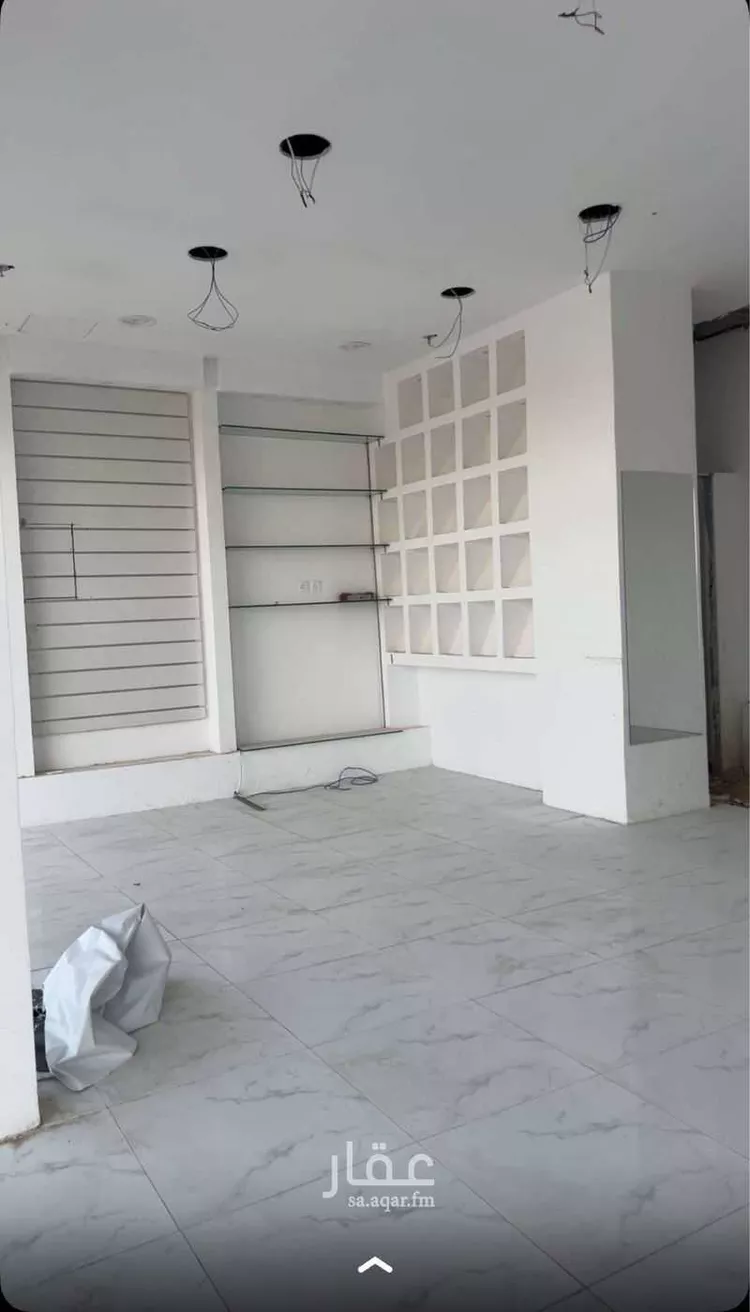 Shop for Rent in Medina As Salam صورة 5